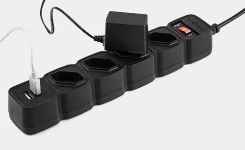 PROTETOR ELETRONICO C 4 TOMADAS E 2 USB - EPE 204 USB BR