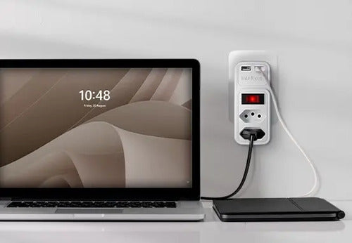 ADAPTADOR DE 2 TOMADAS E 2 USB - EAC 202 BR
