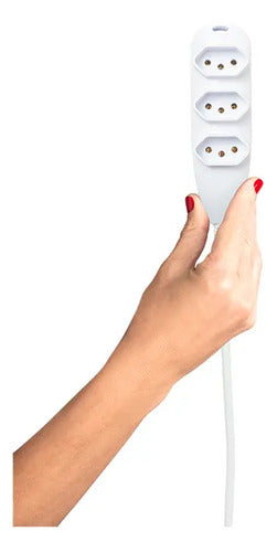 Extensão Elétrica 3 Tomadas 3 Pinos 10a 5m EXT 3005 Branco Intelbras