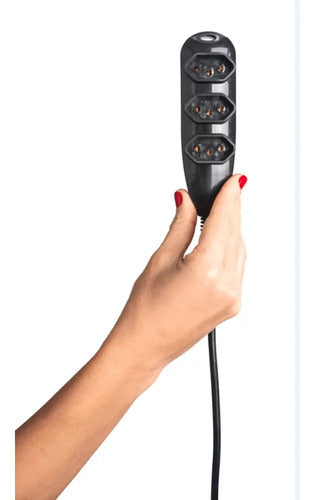 EXTENSAO ELETRICA 3 TOMADAS 3 PINOS 10A 5M PRETA EXT 3005